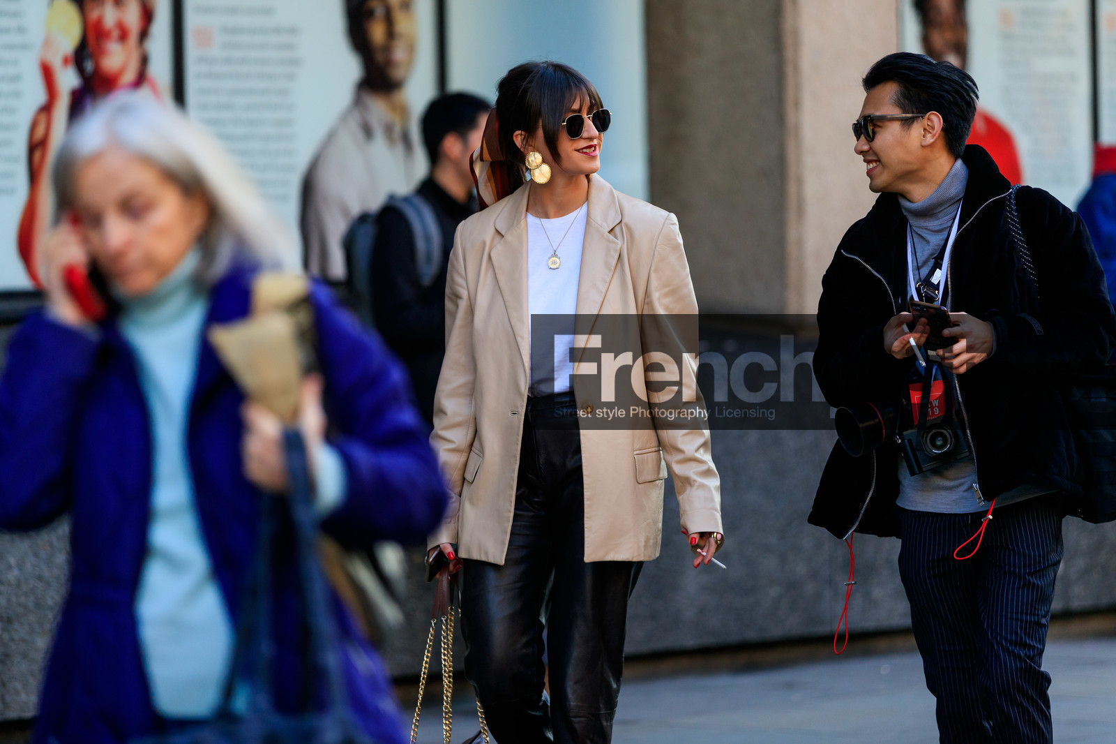 beige jacket, black pants, blazer, earrings, leather pants, necklace, sunglasses, trousers, white t shirt, street style, jonathan paciullo, FW, frenchystyle, fashion week, LFW, LONDON, AUTUMN WINTER 2019-2020, AW 19-20, FW 19-20, FALL WINTER 2019-2020, horizontal, atmosphere details, detail