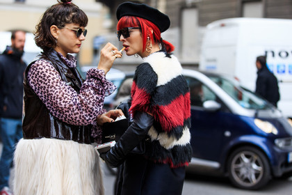 atmosphere details, AUTUMN WINTER 2016-2017, AW 16-17, beret, black fur, black gloves, black hat, black jacket, detail, dyed hair, earrings, FALL WINTER 2016-2017, fashion week, frenchystyle, fun sunglasses, fur coat, fur jacket, FW, FW 16-17, geometric, graphic coat, graphic jacket, half bun, horizontal, jonathan paciullo, leather gloves, leather jacket, LFW, LONDON, MENSWEAR, pink shirt, printed shirt, red fur, red hair, sleeveless, street style, striped coat, striped jacket, stripes, sunglasses, varnished leather, white fur