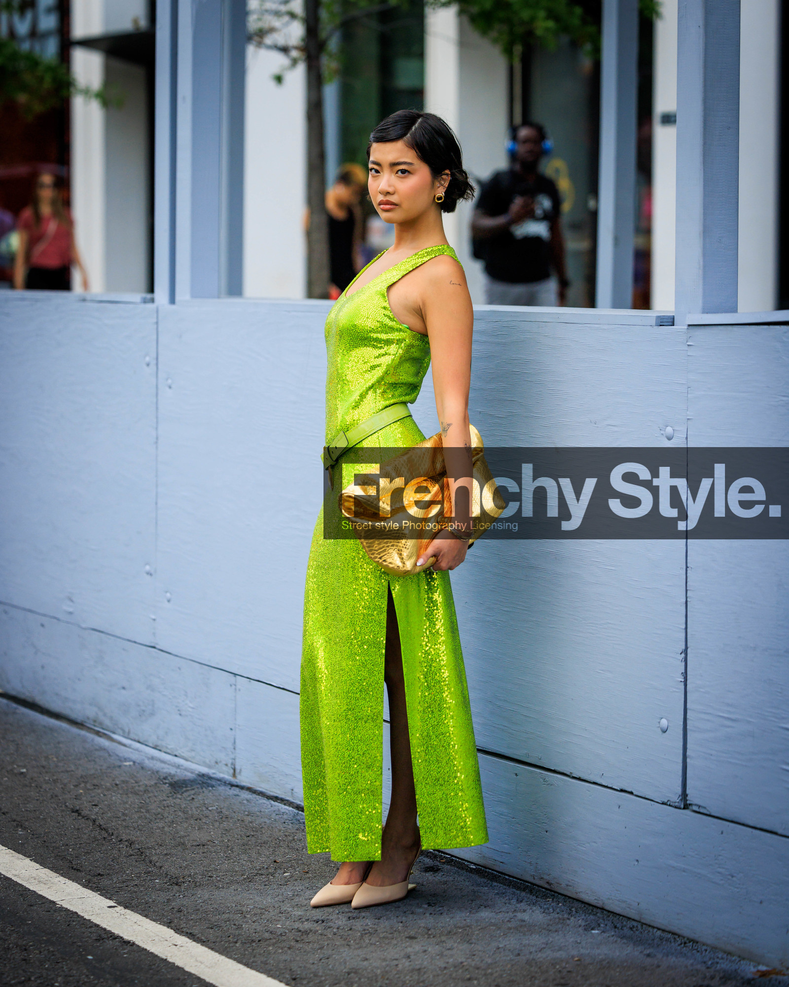jonathan paciullo, FW, frenchystyle, fashion week, street style, vertical, detail, atmosphere details, NEW YORK, NYFW, SPRING SUMMER 2024, SS 24