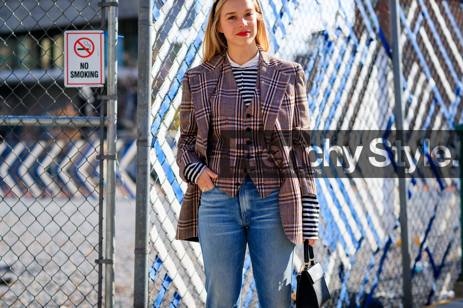 black bag, blue denim, checked, checked jacket, denim pants, graphic jacket, jeans, leather bag, pink jacket, plaid, printed jacket, red lips, striped top, tartan, trousers, vest, fashion week, frenchystyle, FW, jonathan paciullo, street style, NYFW, NEW YORK, AUTUMN WINTER 2018-2019, AW 18-19, FALL WINTER 2018-2019, FW 18-19, atmosphere details, horizontal, detail, chloe king