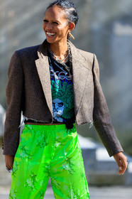 adesuwa, adesuwa aighewi, black t shirt, blazer, brown jacket, earrings, graphic pants, green pants, model, necklace, printed pants, printed t shirt, pulled back hair, trousers, fashion week, frenchystyle, FW, jonathan paciullo, street style, PFW, PARIS, AUTUMN WINTER 2019-2020, AW 19-20, FALL WINTER 2019-2020, FW 19-20, vertical, atmosphere details, detail