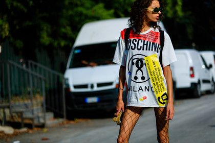alice metza, atmosphere details, detail, fashion week, fishnet, frenchystyle, FW, graphic top, horizontal, jonathan paciullo, MFW, MILAN, model, moschino, printed t shirt, SPRING SUMMER 2017, SS 17, street style, sunglasses, t shirt dress, tights, white t shirt