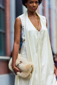 beige bag, cream dress, Didi Stone, dress, fendi bag, fendi jewellery, fendi necklace, fluffy bag, monochrome, white dress, white monochrome, fashion week, frenchystyle, FW, jonathan paciullo, street style, MFW, MILAN, SPRING SUMMER 2022, SS 22, vertical, atmosphere details, detail