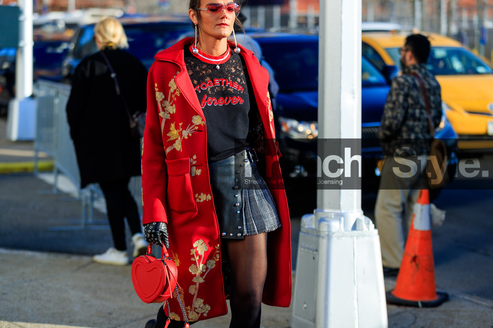 atmosphere details, AUTUMN WINTER 2017-2018, AW 17-18, black gloves, black skirt, black sweater, detail, earrings, embroidered coat, embroidered sweater, FALL WINTER 2017-2018, fashion week, floral, flower, frenchystyle, fun bag, FW, FW 17-18, horizontal, jonathan paciullo, leather bag, leather gloves, leather skirt, NEW YORK, NYFW, plaid, pleated skirt, printed coat, printed sweater, red bag, red coat, street style, studs, sunglasses, tartan, tights