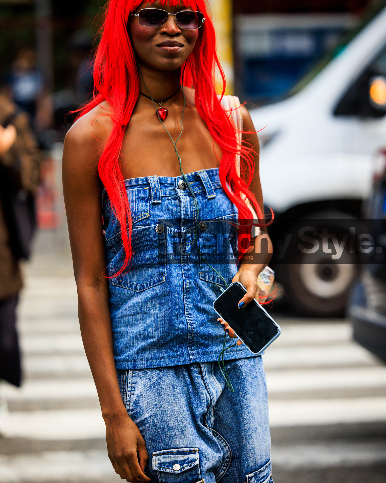 fashion week, frenchystyle, FW, jonathan paciullo, street style, MFW, MILAN, SPRING SUMMER 2024, SS 24, vertical, atmosphere details, detail
