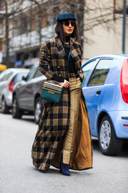 AUTUMN WINTER 2016-2017, AW 16-17, beret, black sweater, brown, checked coat, emerald, FALL WINTER 2016-2017, fashion week, frenchystyle, full length, FW, FW 16-17, gold, gold pants, golden details, green, green bag, high heels, jonathan paciullo, LFW, LONDON, long coat, MENSWEAR, nausheen shah, plaid, printed coat, shiny pants, street style, sunglasses, tartan, trousers, vertical