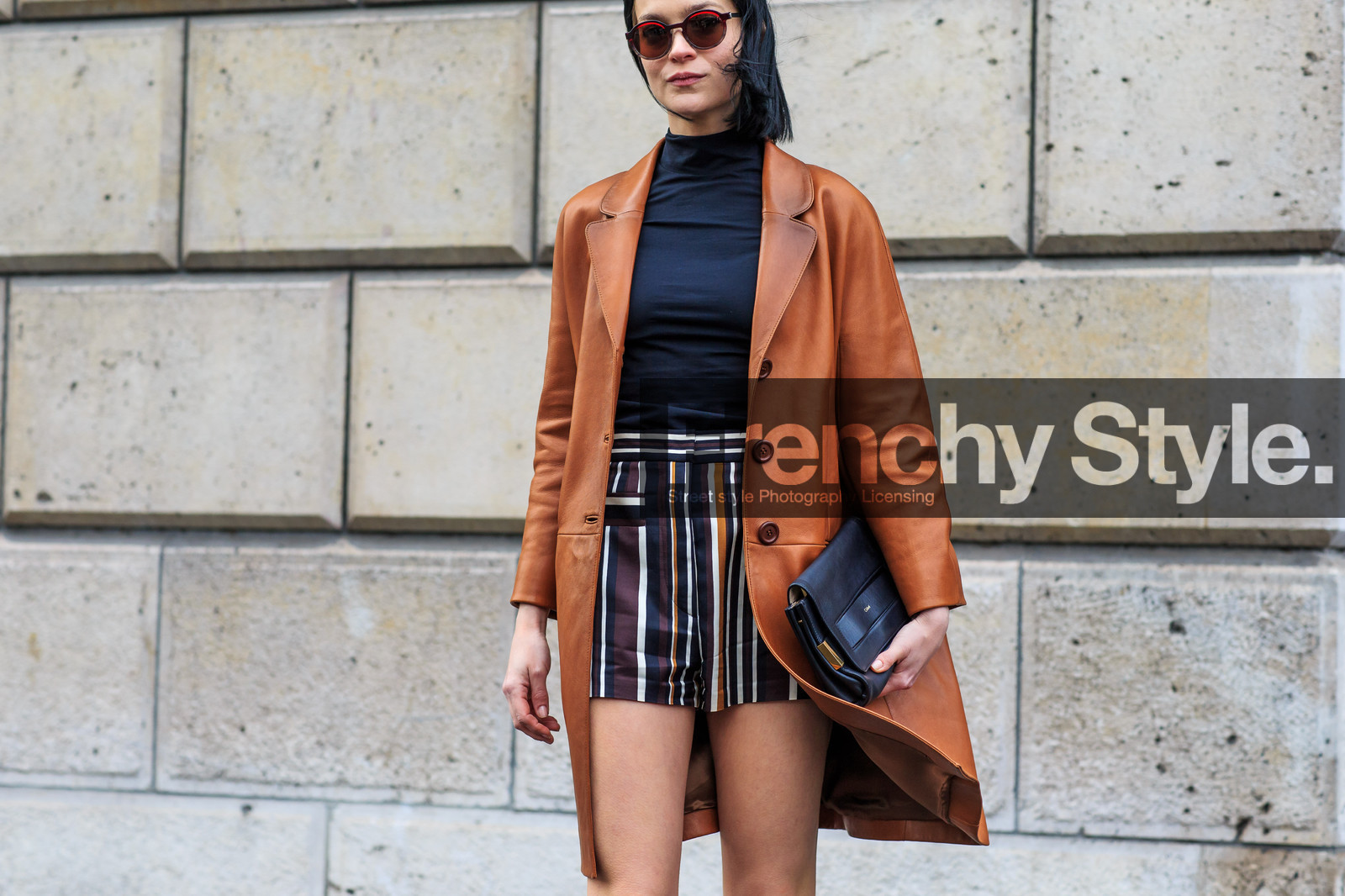 atmosphere details, AUTUMN WINTER 2016-2017, AW 16-17, black bag, black boots, black turtleneck, brown jacket, detail, FALL WINTER 2016-2017, fashion week, frenchystyle, FW, FW 16-17, geometric, graphic shorts, high heels, horizontal, jonathan paciullo, leather bag, leather boots, leather jacket, leigh lezark, PARIS, PFW, printed shorts, street style, striped shorts, stripes, sunglasses