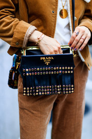 atmosphere details, black bag, brown jacket, brown pants, cartier, clou bracelet, corduroy, detail, fashion week, frenchystyle, fringes, FW, graphic bag, jonathan paciullo, leather bag, NEW YORK, NYFW, prada, rings, shearling, SPRING SUMMER 2018, SS 18, street style, studs, trousers, velvet, vertical, white t shirt