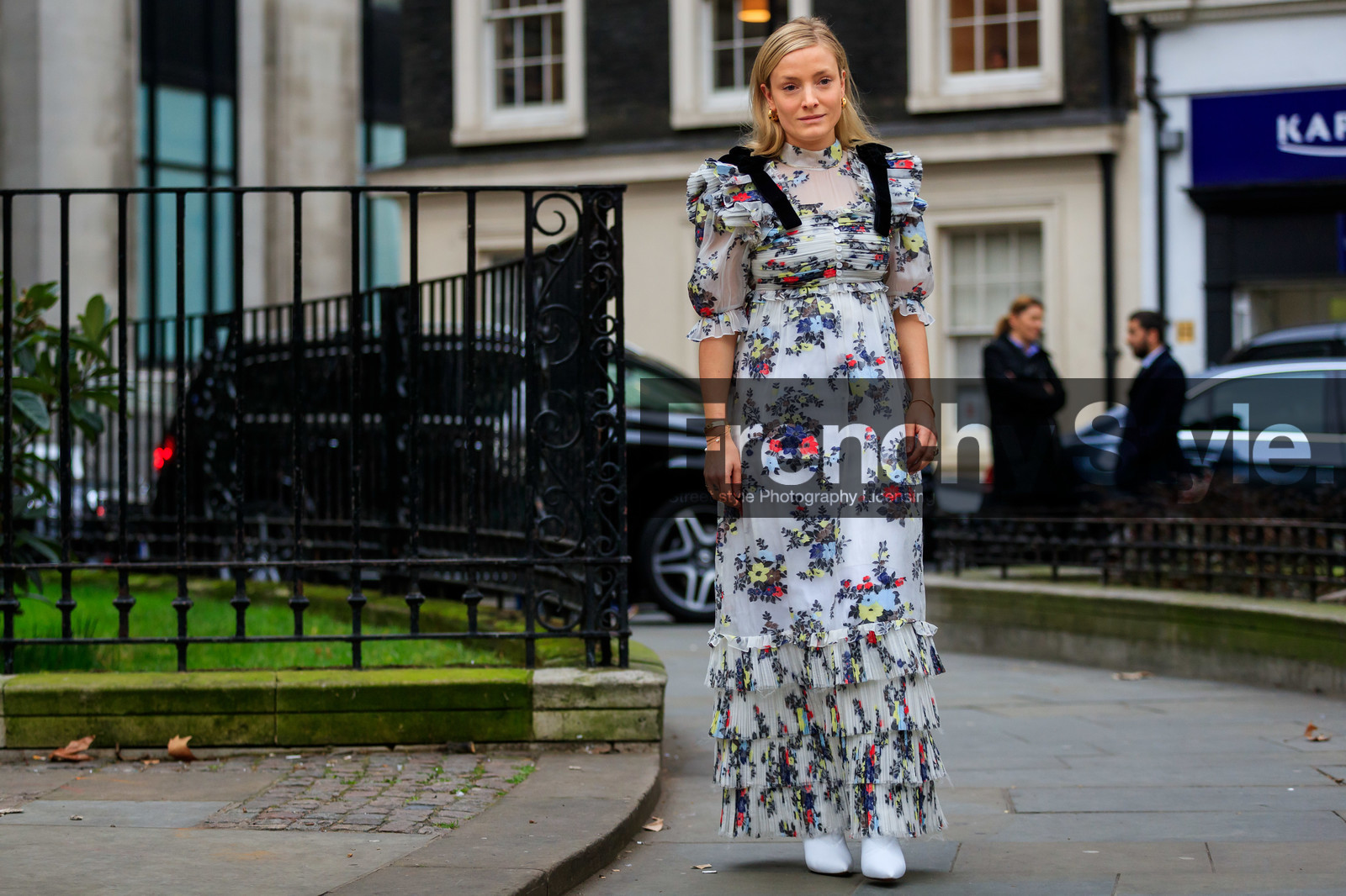 floral, flowers, graphic dress, leather shoes, printed dress, white boots, white dress, LONDON, LFW, fashion week, frenchystyle, FW, jonathan paciullo, street style, AUTUMN WINTER 2019-2020, AW 19-20, FW 19-20, FALL WINTER 2019-2020, horizontal, atmosphere details, full length