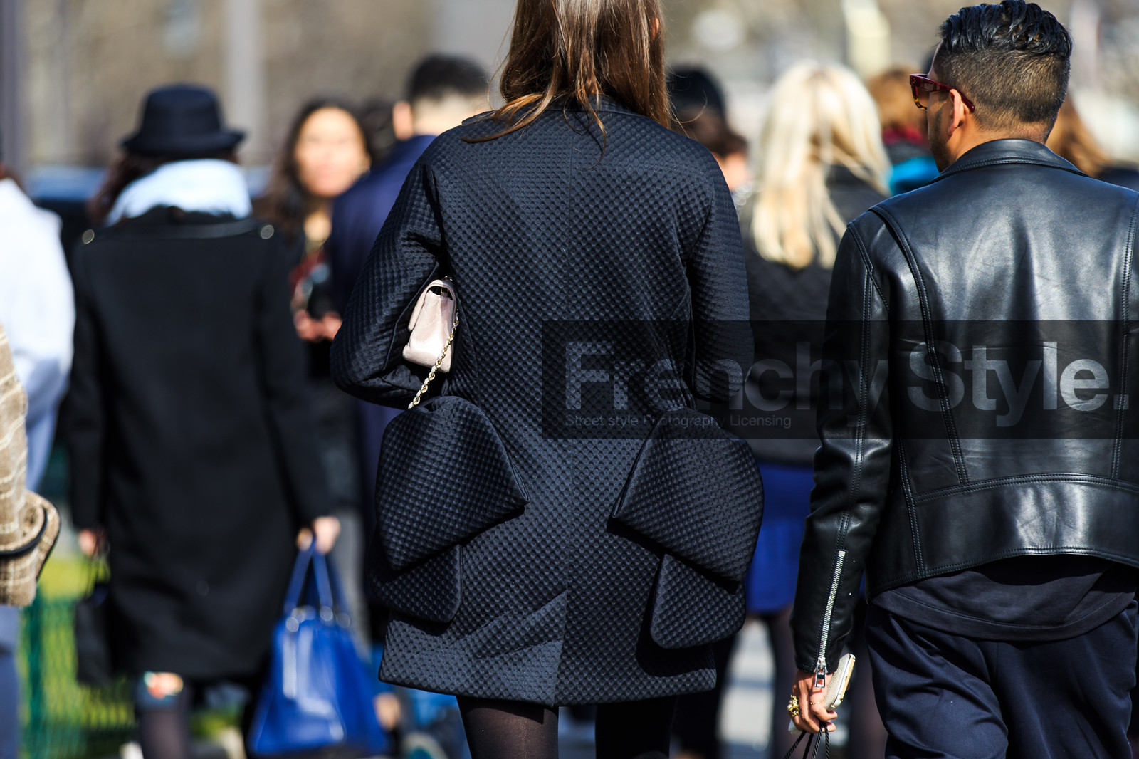 atmosphere details, AUTUMN WINTER 2016-2017, AW 16-17, back detail, black jacket, detail, FALL WINTER 2016-2017, fashion week, frenchystyle, FW, FW 16-17, horizontal, jonathan paciullo, PARIS, PFW, street style
