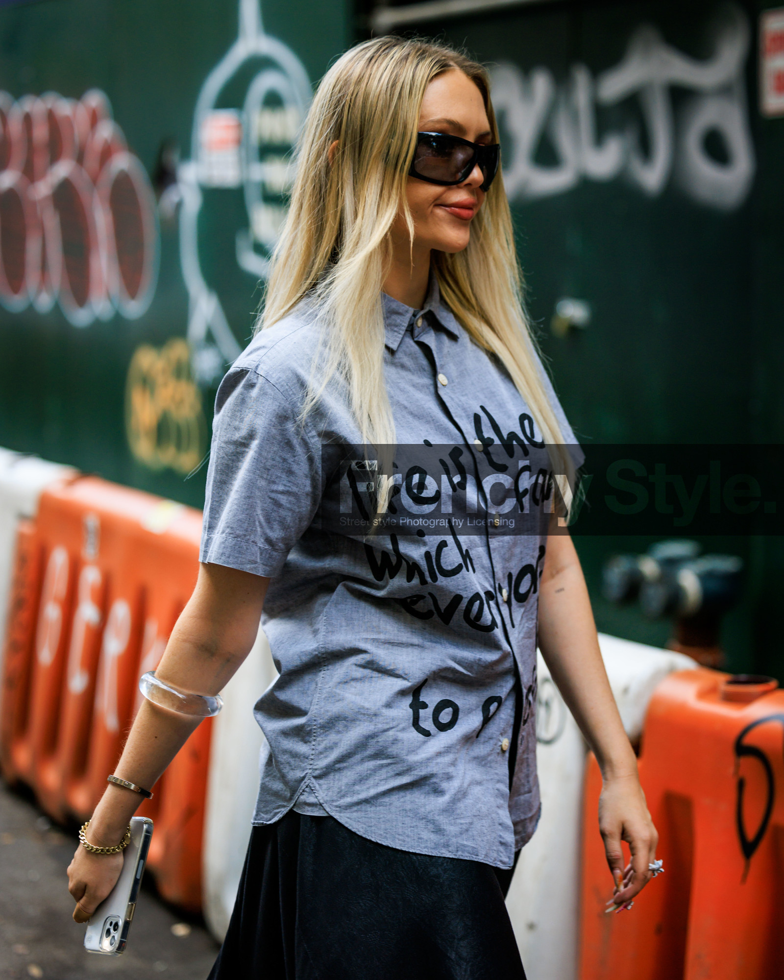 jonathan paciullo, FW, frenchystyle, fashion week, street style, vertical, detail, atmosphere details, NEW YORK, NYFW, SPRING SUMMER 2024, SS 24