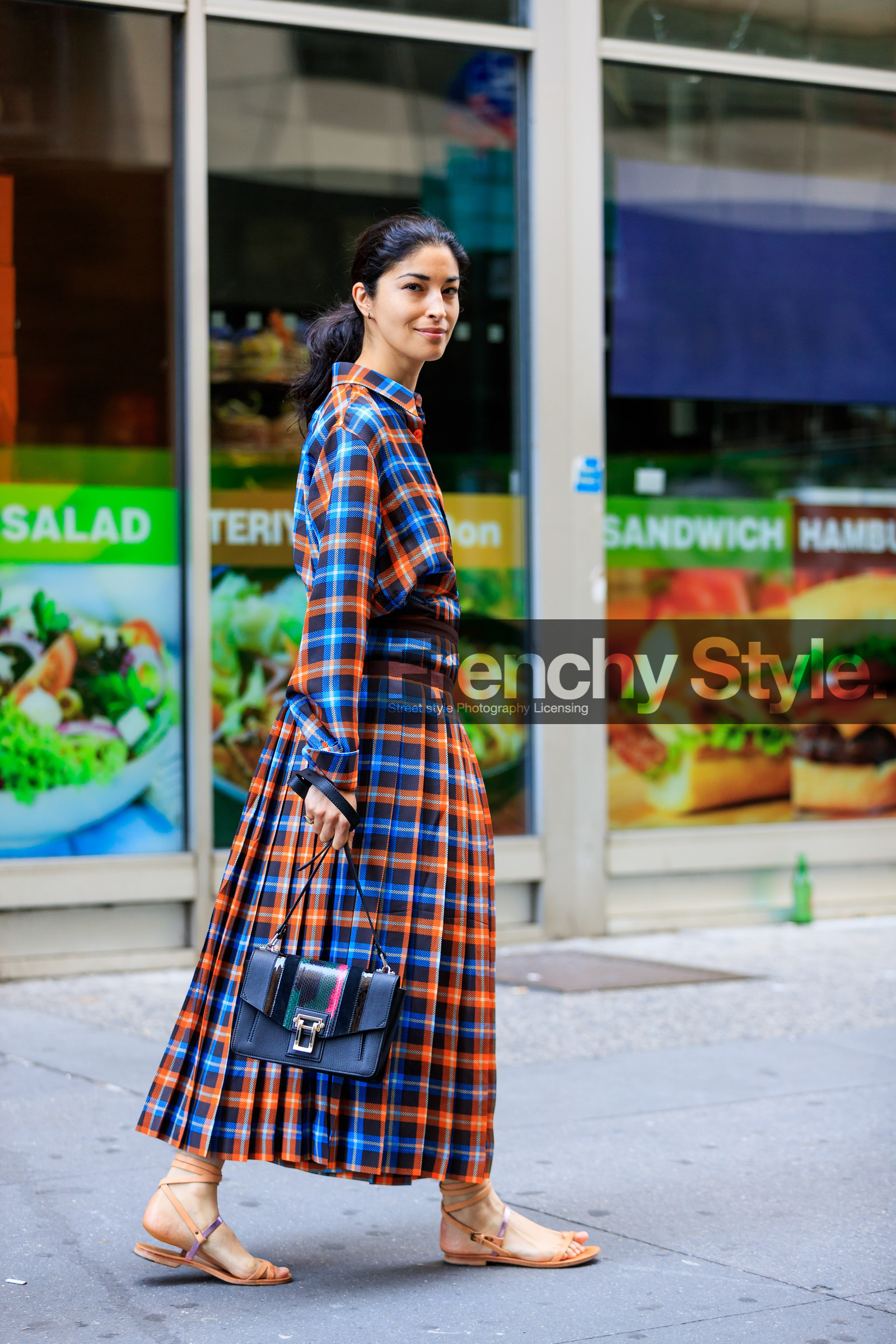 black bag, caroline issa, checked shirt, checked skirt, fashion week, frenchystyle, full length, FW, graphic shirt, graphic skirt, jonathan paciullo, leather bag, NEW YORK, NYFW, plaid, pleated skirt, printed shirt, printed skirt, SPRING SUMMER 2018, SS 18, street style, vertical