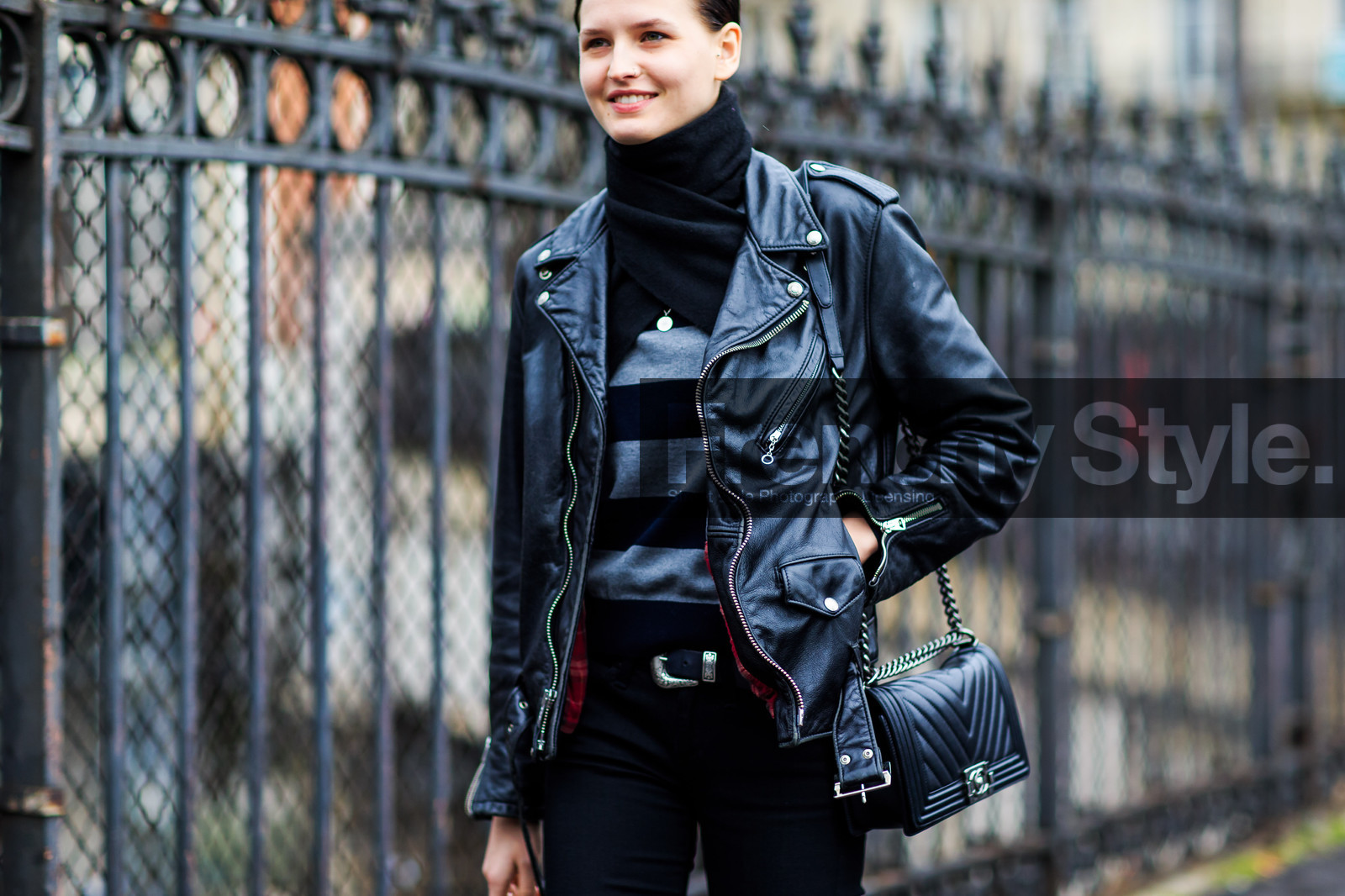 atmosphere details, AUTUMN WINTER 2016-2017, AW 16-17, black bag, black belt, black denim, black jacket, black perfecto, black scarf, boy bag, chanel, denim pants, detail, FALL WINTER 2016-2017, fashion week, frenchystyle, FW, FW 16-17, horizontal, jeans, jonathan paciullo, Katlin Aas, leather bag, leather belt, leather jacket, leather perfecto, model, PARIS, PFW, street style, tone on tone, total look black, trousers