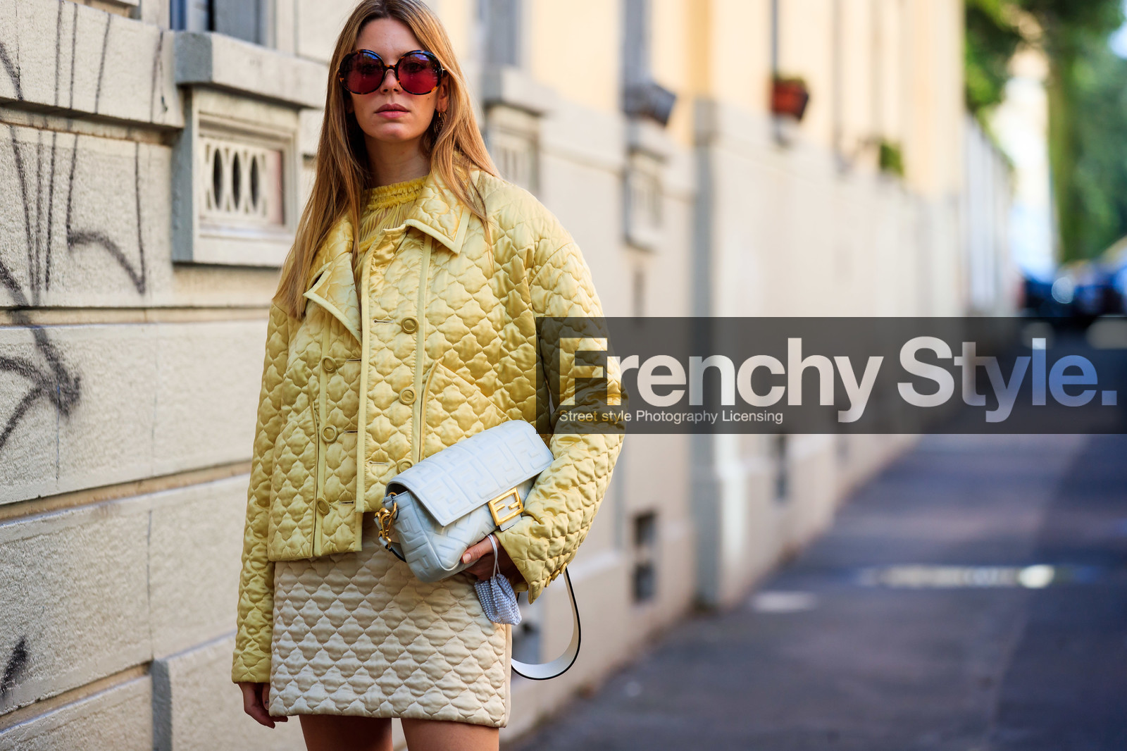 quilted jacket, quilted skirt, light yellow jacket, beige skirt, satin jacket, satin skirt, fendi bag, fendi boots, fendi jacket, fendi look, fendi skirt, white leather bag, monogrammed bag, round shape sunglasses, scale sunglasses, fashion week, frenchystyle, FW, jonathan paciullo, street style, MFW, MILAN, SPRING SUMMER 2021, SS 21, horizontal, atmosphere details, detail