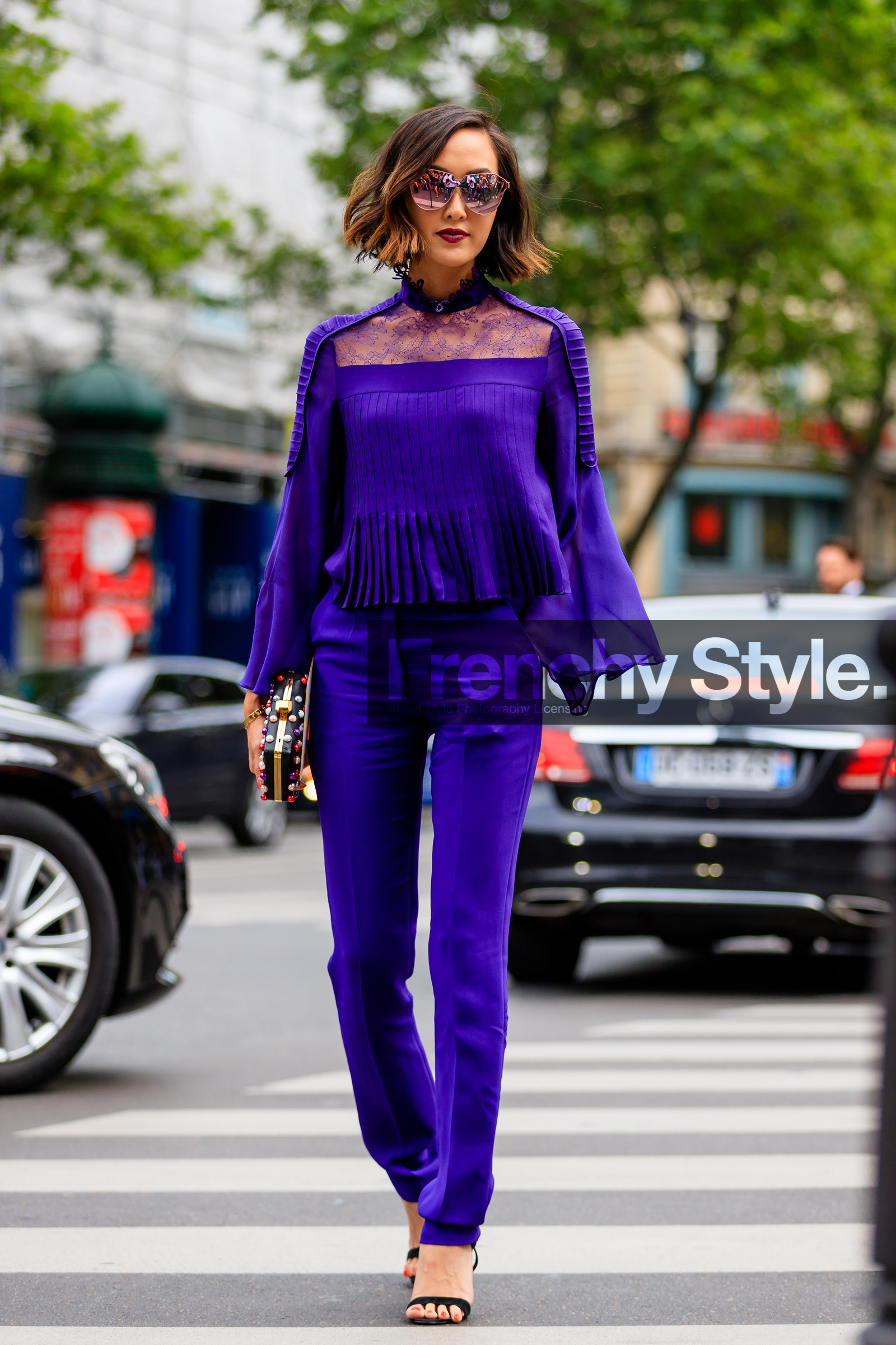 AUTUMN WINTER 2016-2017, AW 16-17, black clutch, black sandals, Caroline Christiansson, Chriselle Lim, FALL WINTER 2016-2017, fashion week, frenchystyle, full length, FW, FW 16-17, HAUTE COUTURE, high heels, jonathan paciullo, lace, MENSWEAR, PARIS, PFW, pleats, polka dot, purple pants, purple shirt, purple top, street style, suede shoes, tone on tone, total look purple, trousers, vertical