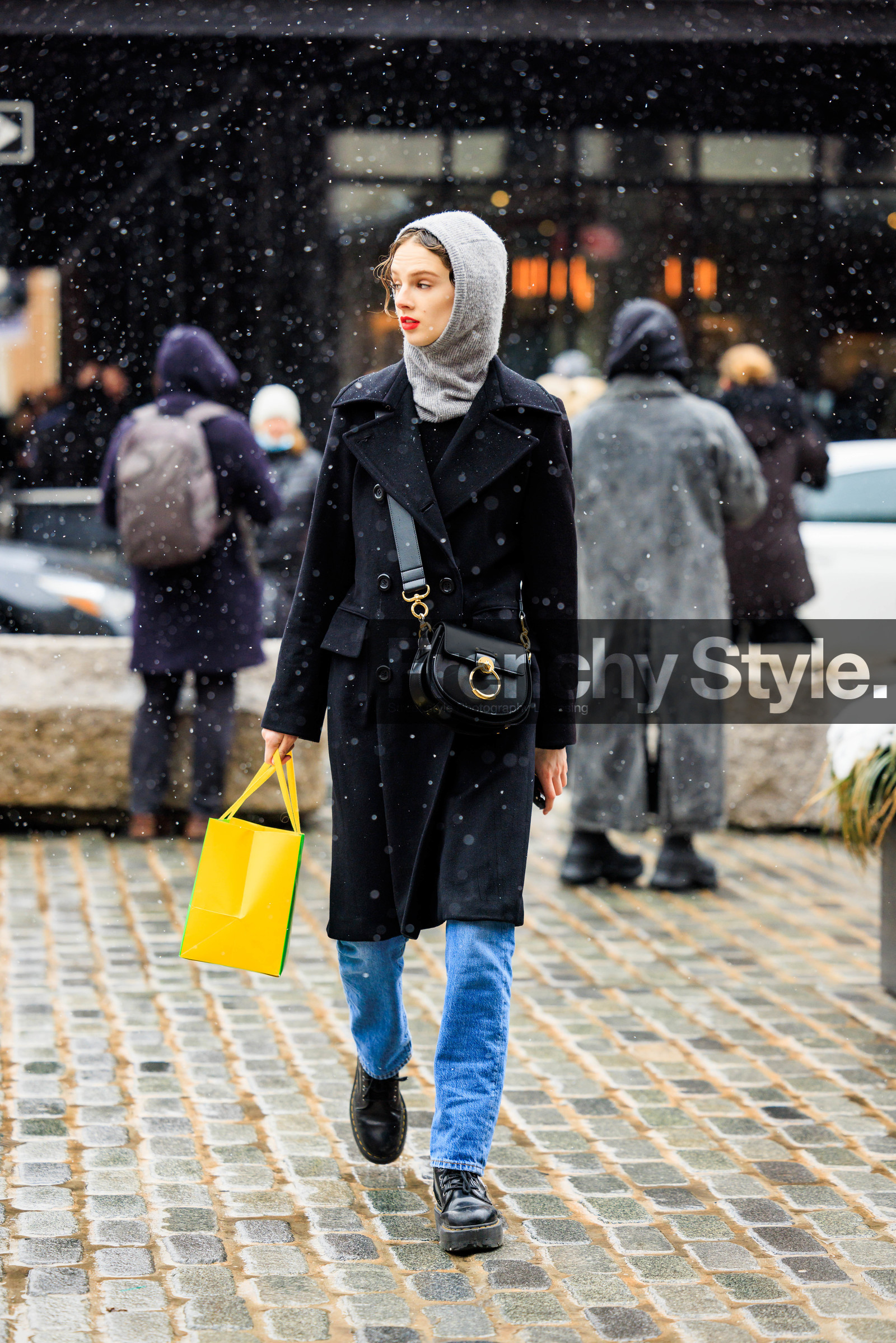 chloe crossbody bag, chloe handbag, black chloe bag, chloe tess bag, black coat, gret hoodie, jeans, docto martens boots, giselle norman, fashion week, frenchystyle, FW, jonathan paciullo, street style, NYFW, NEW YORK, AUTUMN WINTER 2022-2023, FALL WINTER 2022_2023, FW 22-23, vertical, full length, model