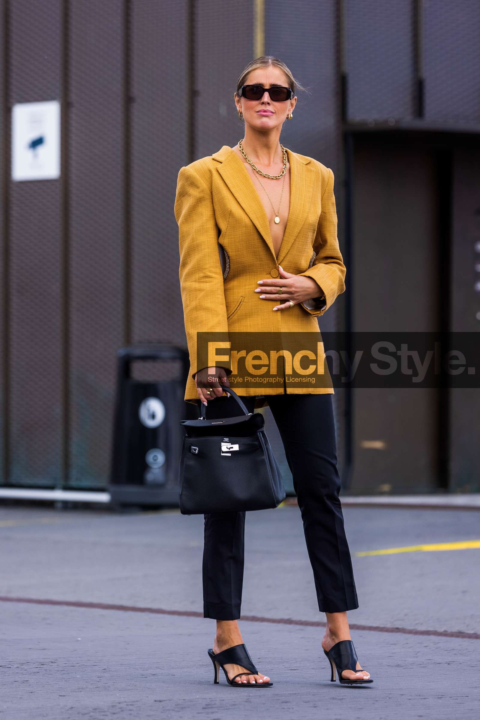 bag, black bag, black mules, black pants, black sandals, tortoise sunglasses, blazer, gold necklace, hermes bag, leather bag, leather mules, leather sandals, mules, necklace, sandals, sunglasses, yellow blazer, Darja Barannik, fashion week, frenchystyle, FW, jonathan paciullo, street style, SPRING SUMMER 2022, SS 22, COPENHAGEN, CPHFW, vertical, full length