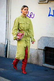 green pistachio look, green jumpsuit, printed handbag, embroidered details, strass earrings, red nails, pocket jumpsuit, red boots, heeled sandals, heeled boots, highknee boots, leather boots, slouch boots, fashion week, frenchystyle, FW, jonathan paciullo, street style, MFW, MILAN, FALL WINTER 2022_2023, AUTUMN WINTER 2022-2023, FW 22-23, vertical, full length