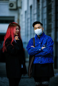 red dyed hair, black jacket, white mask, puffy blue jacket, buttoned jacket, dark denim coat, bomber printed jacket, animal print jacket, tote bag, street style, jonathan paciullo, FW, frenchystyle, fashion week, MFW, MILAN, FALL WINTER 2022_2023, AUTUMN WINTER 2022-2023, FW 22-23, vertical, atmosphere details