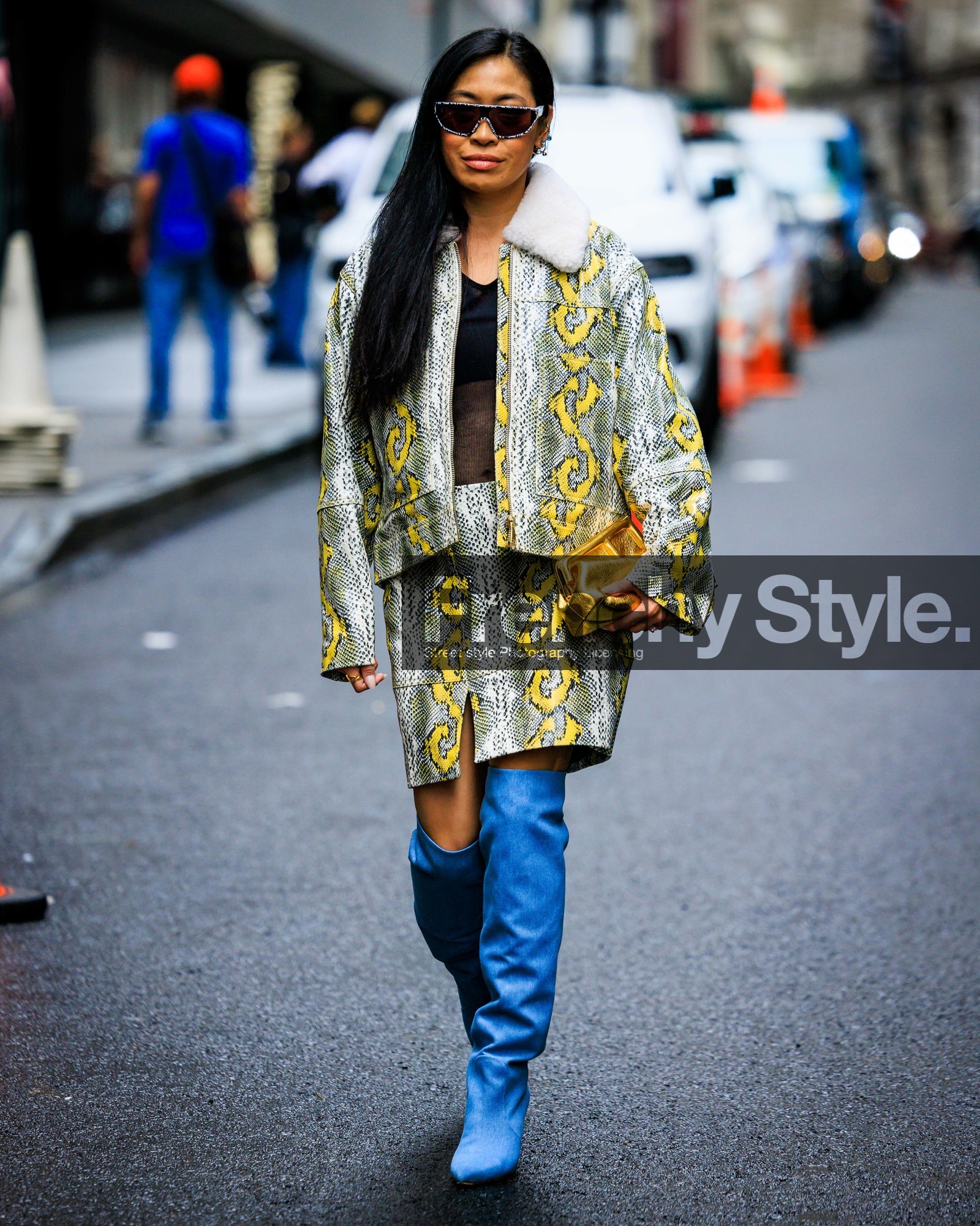 jonathan paciullo, FW, frenchystyle, fashion week, street style, vertical, detail, atmosphere details, NEW YORK, NYFW, SPRING SUMMER 2024, SS 24