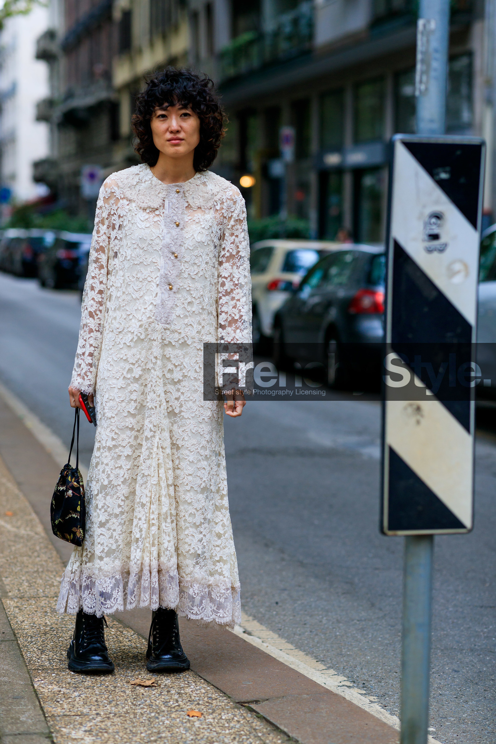 long dress, long sleeves dress, white dress, lace dress, black leather boots, laced boots, big sole boots, button dress, chinese style bag, satin bag, black bag, fashion week, frenchystyle, FW, jonathan paciullo, street style, vertical, full length, MFW, MILAN, SPRING SUMMER 2020, SS 20