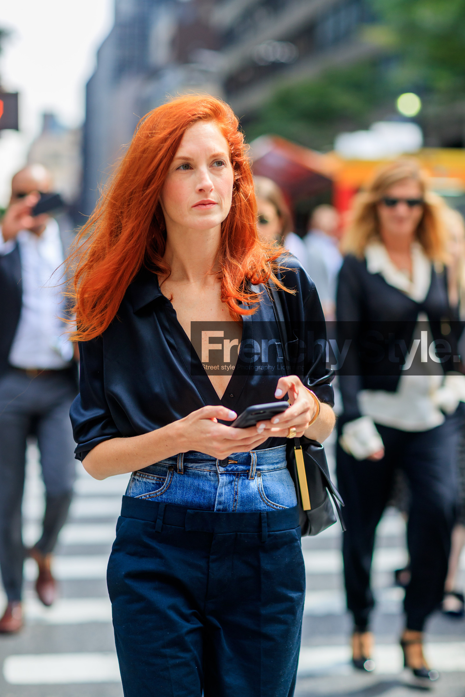 atmosphere details, black shirt, blue denim, denim pants, detail, fashion week, frenchystyle, FW, jeans, jonathan paciullo, layers, navy pants, NEW YORK, NYFW, SPRING SUMMER 2018, SS 18, street style, taylor tomasi hill, trousers, vertical