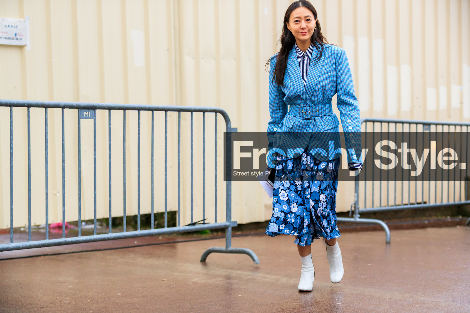 atmosphere details, AUTUMN WINTER 2017-2018, AW 17-18, back detail, blazer, blue jacket, blue skirt, checked jacket, FALL WINTER 2017-2018, fashion week, floral, flower, frenchystyle, full length, FW, FW 17-18, graphic jacket, graphic shirt, high heels, horizontal, jonathan paciullo, leather shoes, PARIS, PFW, plaid, printed jacket, printed shirt, printed skirt, street style, striped shirt, white boots