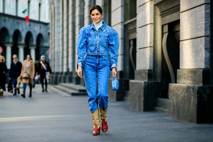 gala gonzalez, denim, denim jacket, denim total look, blue jacket, blue jeans, strassed jacket, strassed jeans, floral embroidered jacket, white pullover, turtleneck pullover, blue leather bag, hand bag, round shape bag, animal skin bag, balloon sleeves, cowboy boots, beige leather boots, brown leather boots, animal skin boots, fashion week, frenchystyle, FW, jonathan paciullo, street style, MFW, MILAN, AUTUMN WINTER 2020-2021, FALL WINTER 2020-2021, FW 20-21, horizontal, atmosphere details, full length