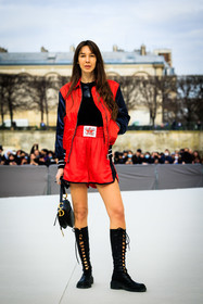red boxing shorts, red jacket, black shirt, black laced boots, leather boots, saddle bag, black bag, dior handbag, estelle pigault, fashion week, frenchystyle, FW, jonathan paciullo, street style, AUTUMN WINTER 2022-2023, FALL WINTER 2022_2023, FW 22-23, PFW, PARIS, vertical, full length