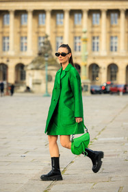 black sunglasses, green coat, green jacket, green saddle bag, dior bag, green bag, black bottines, black boots, alice & j.s, alice barbier, fashion week, frenchystyle, FW, jonathan paciullo, street style, AUTUMN WINTER 2022-2023, FALL WINTER 2022_2023, FW 22-23, PFW, PARIS, vertical, full length