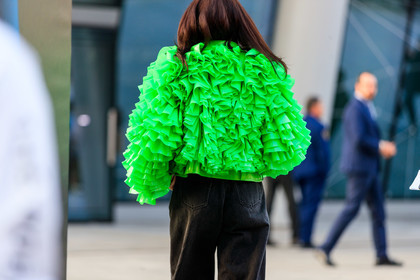 black denim, denim pants, green jacket, jeans, ruffles, trousers, fashion week, frenchystyle, FW, jonathan paciullo, street style, MFW, MILAN, AUTUMN WINTER 2019-2020, AW 19-20, FALL WINTER 2019-2020, FW 19-20, atmosphere details, detail, horizontal
