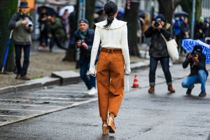 atmosphere details, AUTUMN WINTER 2016-2017, AW 16-17, beige shoes, beige wedges, brown belt, camel pants, FALL WINTER 2016-2017, fashion week, frenchystyle, full length, FW, FW 16-17, high heels, horizontal, jonathan paciullo, leather belt, leather pants, leather shoes, LFW, LONDON, MENSWEAR, nude sandals, street style, suede pants, sunglasses, trousers, white knit, white sweater, yoyo cao