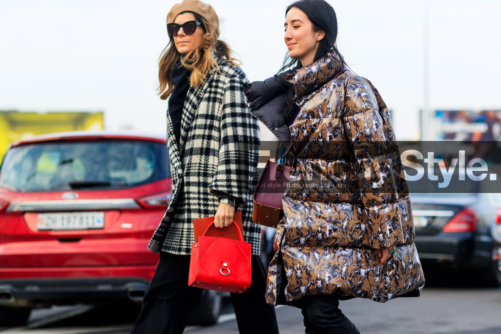 beret, black and white, bordeaux, brown jacket, burgundy, camel hat, checked, down jacket, graphic jacket, leather bag, plaid, printed jacket, red bag, sunglasses, trousers, fashion week, frenchystyle, FW, jonathan paciullo, street style, MFW, MILAN, AUTUMN WINTER 2018-2019, FALL WINTER 2018-2019, FW 18-19, horizontal, atmosphere details