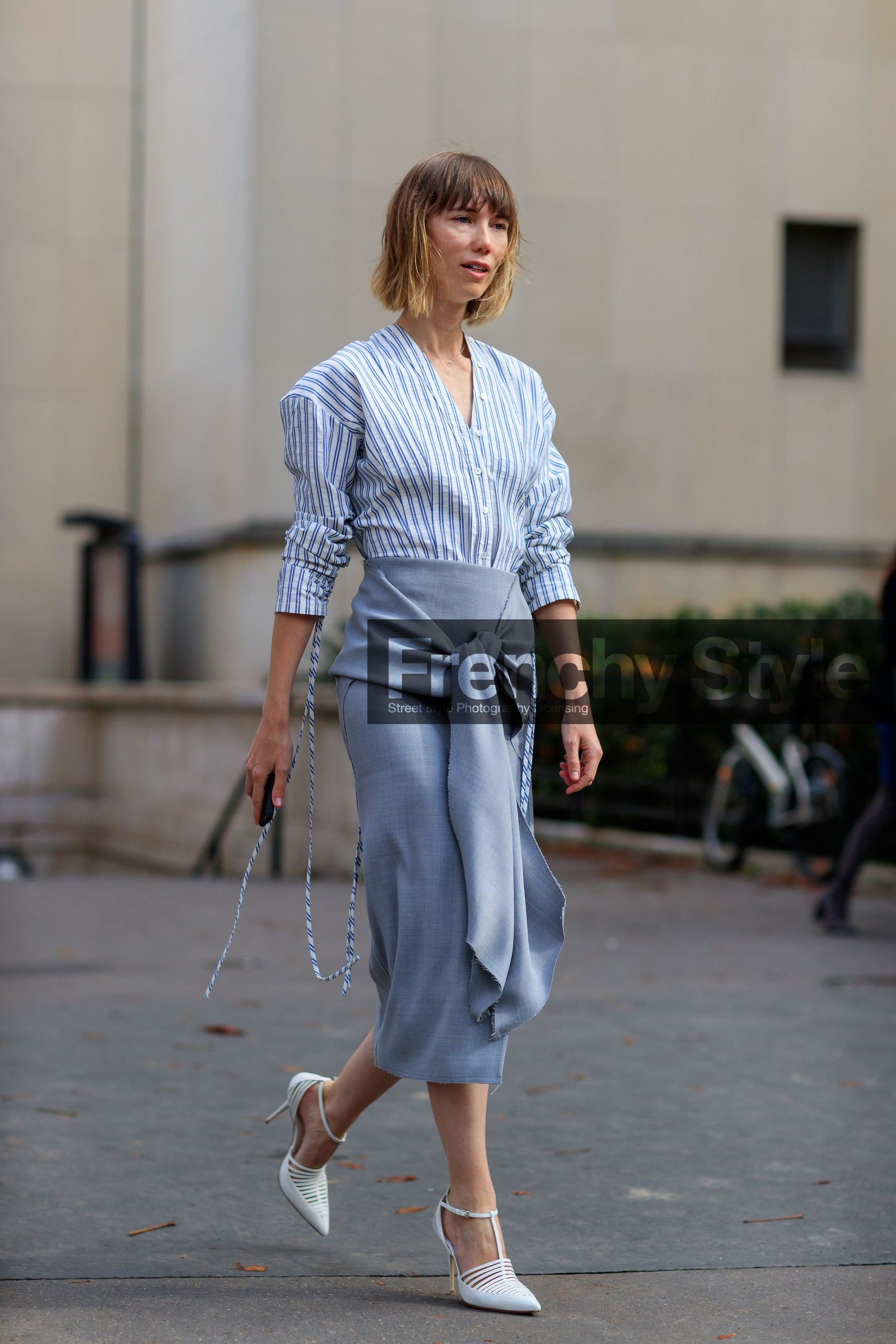 fashion week, frenchystyle, full length, FW, graphic shirt, grey skirt, high heels, jonathan paciullo, leather shoes, PARIS, PFW, printed shirt, SPRING SUMMER 2018, SS 18, street style, striped shirt, vertical, white shoes, anya ziourova