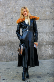 black bag, black coat, black shoes, fur collar, graphic bag, high boots, high heels, leather bag, leather coat, leather shoes, linda tol, orange bag, printed bag, MILAN, MFW, fashion week, frenchystyle, FW, jonathan paciullo, street style, AUTUMN WINTER 2019-2020, AW 19-20, FALL WINTER 2019-2020, FW 19-20, vertical, full length