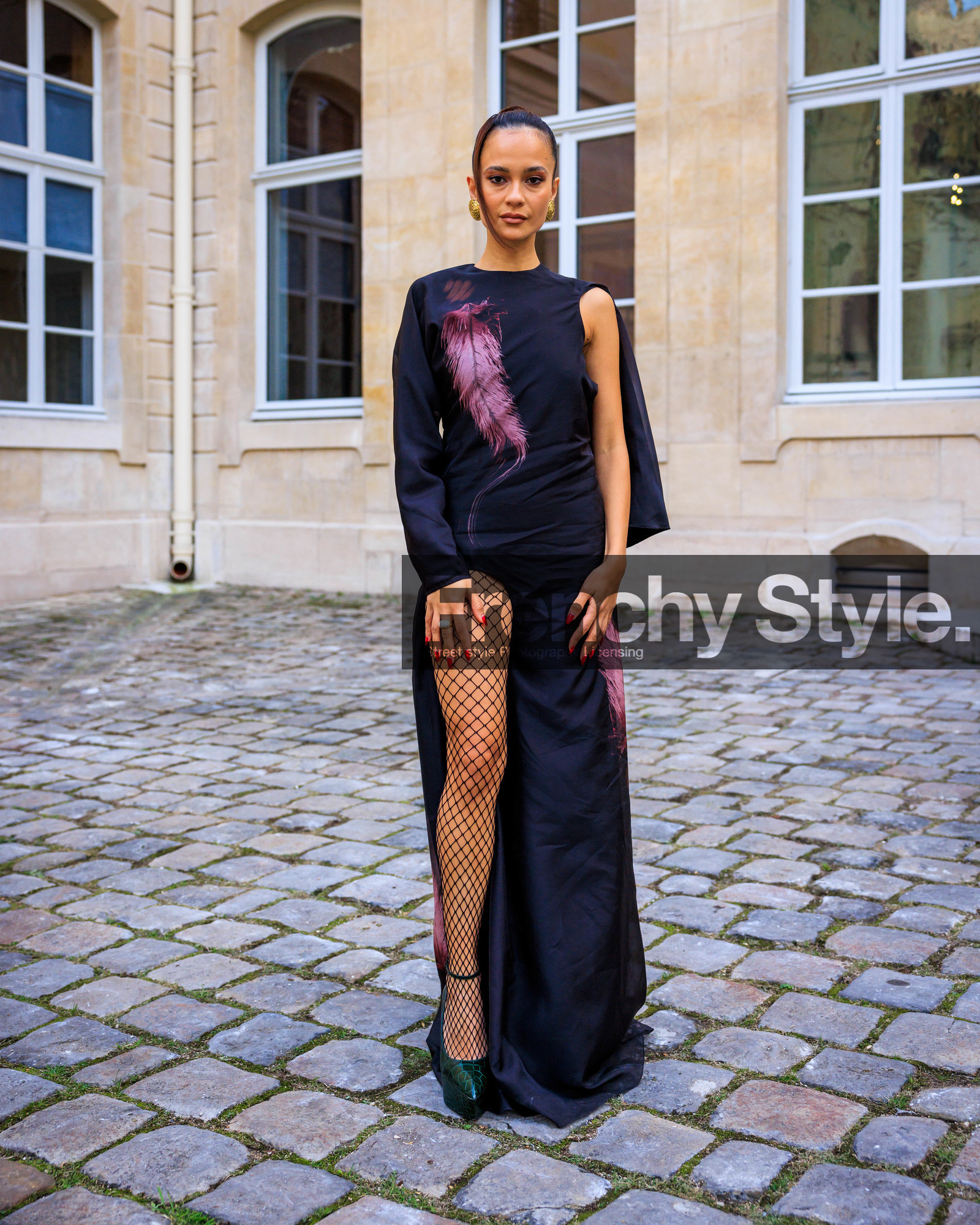 PARIS, PFW, fashion week, frenchystyle, FW, jonathan paciullo, street style, SPRING SUMMER 2024, SS 24, full length, vertical