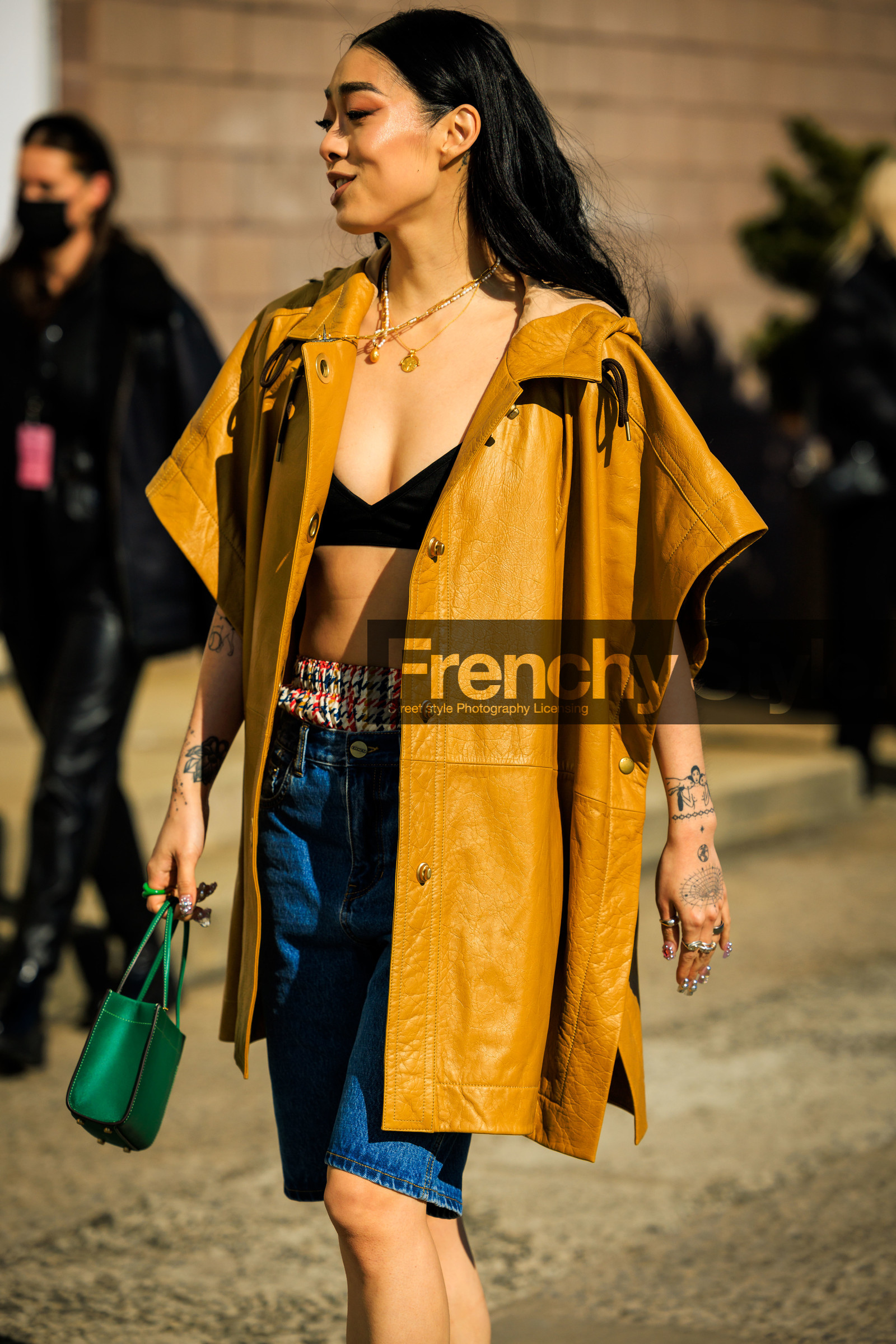 yellow short parka, parka jacket, black bra, denim short, green mini bag, plaid boxers, multicolor underwear, overlayed necklaces, close up, tattoos, jewelry, rings, fashion week, frenchystyle, FW, jonathan paciullo, street style, NYFW, NEW YORK, AUTUMN WINTER 2022-2023, FALL WINTER 2022_2023, FW 22-23, vertical, atmosphere details