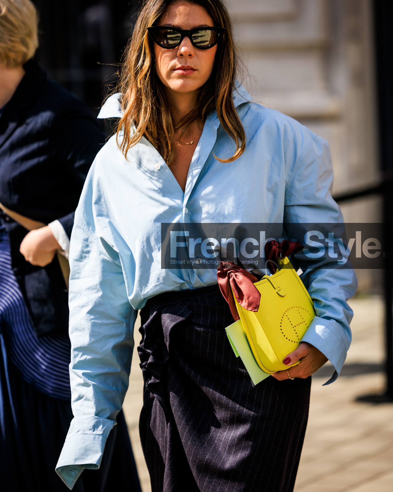 MILAN, MFW, frenchystyle, fashion week, FW, jonathan paciullo, street style, SPRING SUMMER 2024, SS 24, vertical, atmosphere details, detail