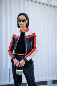 short leather jacket, dual toned jacket, biker jacket, black trousers, black leather pants, black pants, black top, mini diesel bag, silver diesel bag, details, silver rings, golden loops, alexandra guerain, fashion week, frenchystyle, FW, jonathan paciullo, street style, MFW, MILAN, FALL WINTER 2022_2023, AUTUMN WINTER 2022-2023, FW 22-23, vertical, atmosphere details