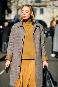 black bag, brown coat, checked, flora macdonald johnston, graphic jacket, houndstooth pattern, leather bag, necklace, plaid, printed jacket, turtleneck sweater, yellow skirt, yellow sweater, fashion week, frenchystyle, FW, jonathan paciullo, street style, LFW, LONDON, AUTUMN WINTER 2019-2020, AW 19-20, FW 19-20, FALL WINTER 2019-2020, vertical, atmosphere details, detail