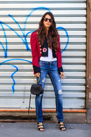 AUTUMN WINTER 2017-2018, AW 17-18, black bag, blue denim, chiara totire, chloe, denim pants, FALL WINTER 2017-2018, fashion week, frenchystyle, full length, FW, FW 17-18, graphic jacket, jeans, jonathan paciullo, leather bag, leather shoes, MFW, MILAN, printed jacket, red jacket, street style, sunglasses, trousers, vertical, white t shirt