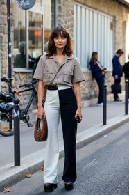 alyssa coscarelli, short sleeves shirt, checked shirt, beige shirt, white pants, black pants, flare pants, bicolor pants, brown leather bag, animal skin bag, platform shoes, PARIS, PFW, SPRING SUMMER 2020, SS 20, fashion week, frenchystyle, FW, jonathan paciullo, street style, vertical, full length