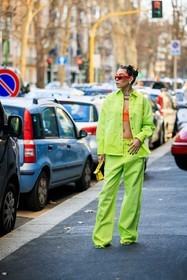 red sunglasses, silver choker, studs choker, hair bows, 90S look, green suit, fluo green look, denim look, orange top, green sandals, chiquito bag, yellow mini bag, jacquemus mini bag, karina nigay, fashion week, frenchystyle, FW, jonathan paciullo, street style, vertical, full length