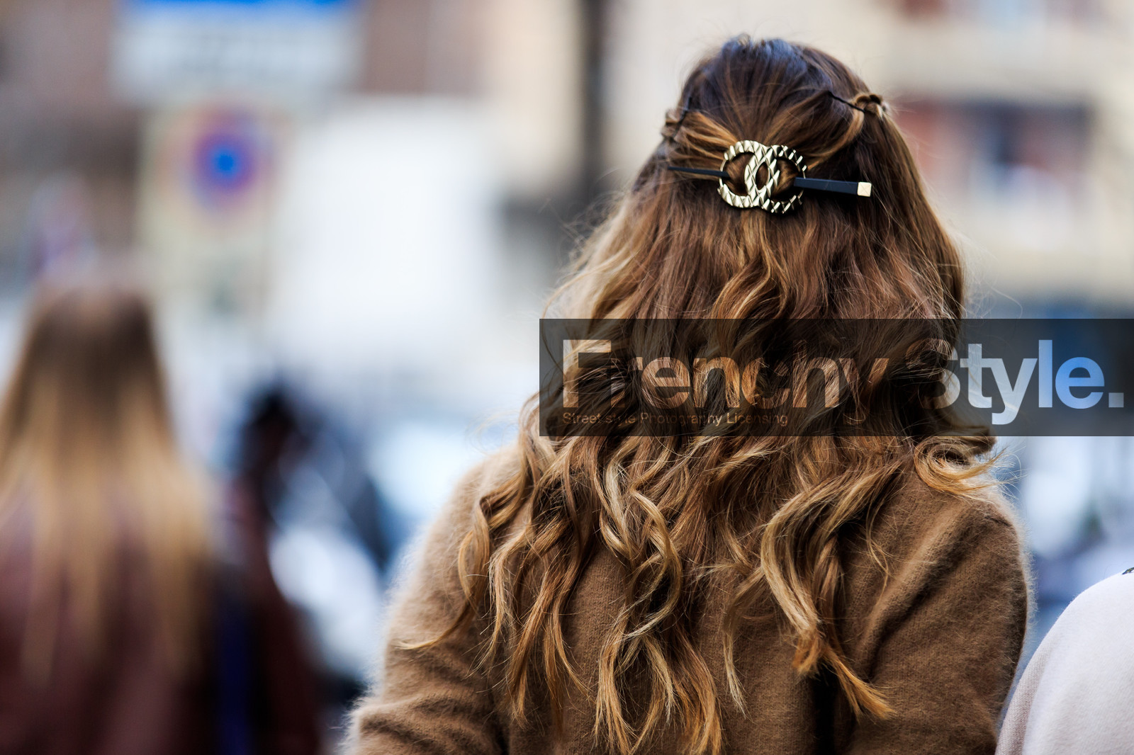 atmosphere details, AUTUMN WINTER 2016-2017, AW 16-17, chanel, detail, FALL WINTER 2016-2017, fashion week, frenchystyle, FW, FW 16-17, hair jewels, horizontal, jonathan paciullo, LFW, LONDON, long hair, MENSWEAR, street style