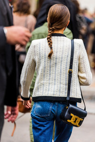 back, bag, bicolor cardigan, black bag, cardigan, denim, facial mask, jean, leather bag, tods bag, white cardigan, wool cardigan, bread, hair style, fashion week, frenchystyle, FW, jonathan paciullo, street style, SPRING SUMMER 2022, SS 22, MFW, MILAN, vertical, atmosphere details