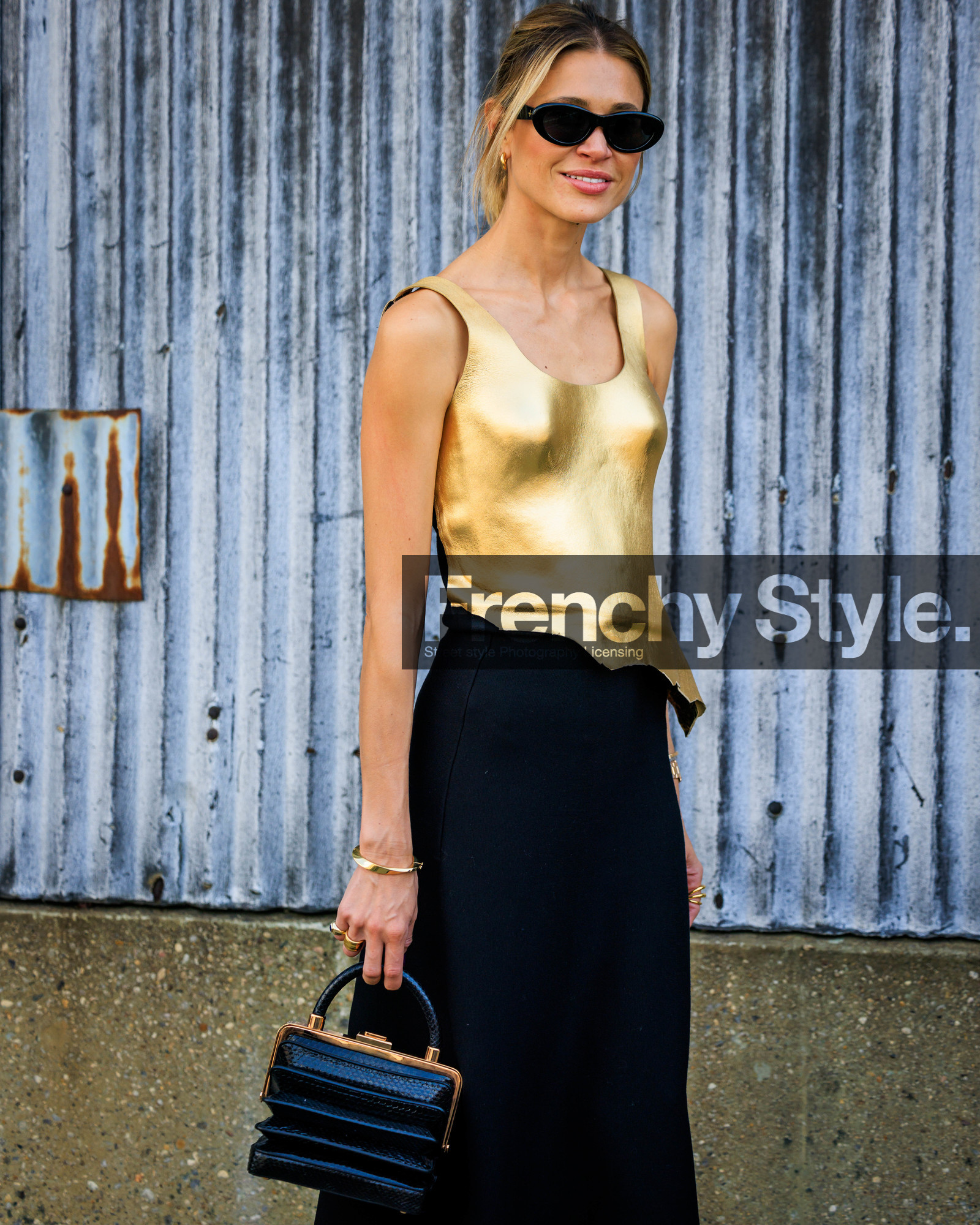 jonathan paciullo, FW, frenchystyle, fashion week, street style, vertical, detail, atmosphere details, NEW YORK, NYFW, SPRING SUMMER 2024, SS 24