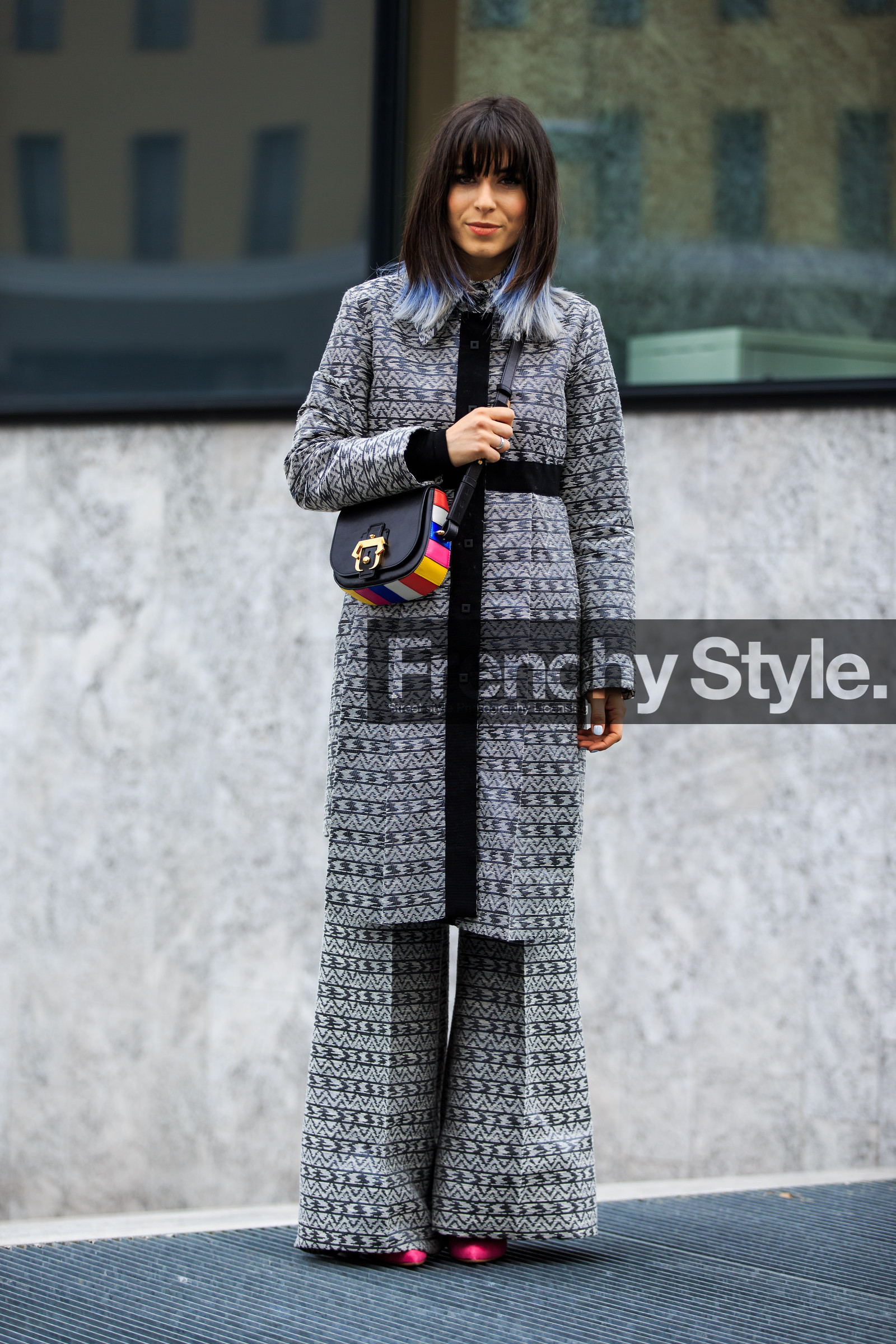 AUTUMN WINTER 2016-2017, AW 16-17, black bag, black coat, black pants, dyed hair, FALL WINTER 2016-2017, fashion week, frenchystyle, full length, FW, FW 16-17, geometric, graphic bag, jonathan paciullo, leather bag, LFW, LONDON, MENSWEAR, multicolor bag, printed coat, printed pants, street style, striped bag, stripes, trousers, vertical