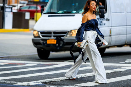 atmosphere details, blue top, christian dior, fashion week, frenchystyle, full length, FW, horizontal, jonathan paciullo, leather bag, NEW YORK, NYFW, off the shoulder, SPRING SUMMER 2018, SS 18, street style, trousers, white bag, white pants