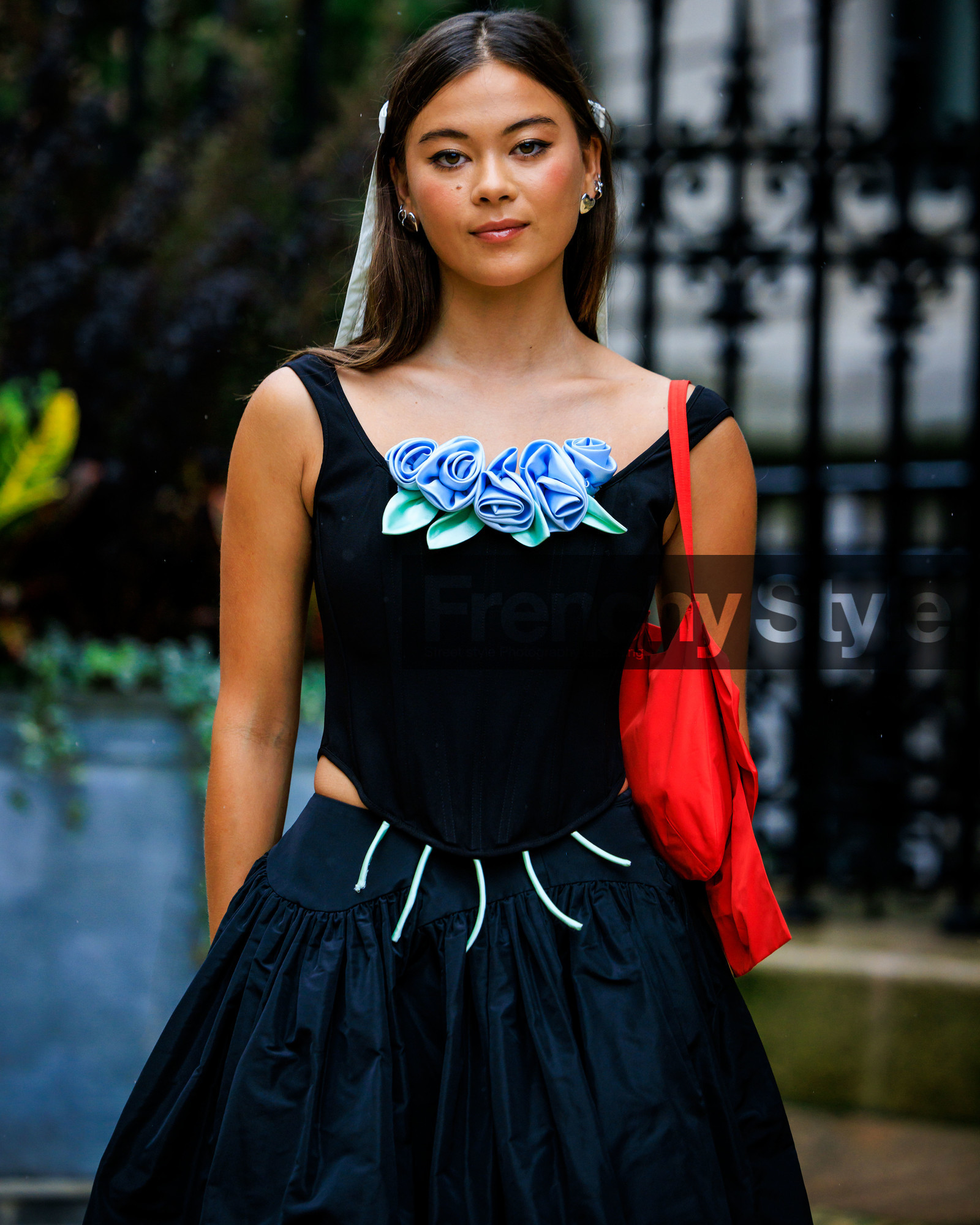 jonathan paciullo, FW, frenchystyle, fashion week, street style, vertical, detail, atmosphere details, NYFW, NEW YORK, SPRING SUMMER 2024, SS 24