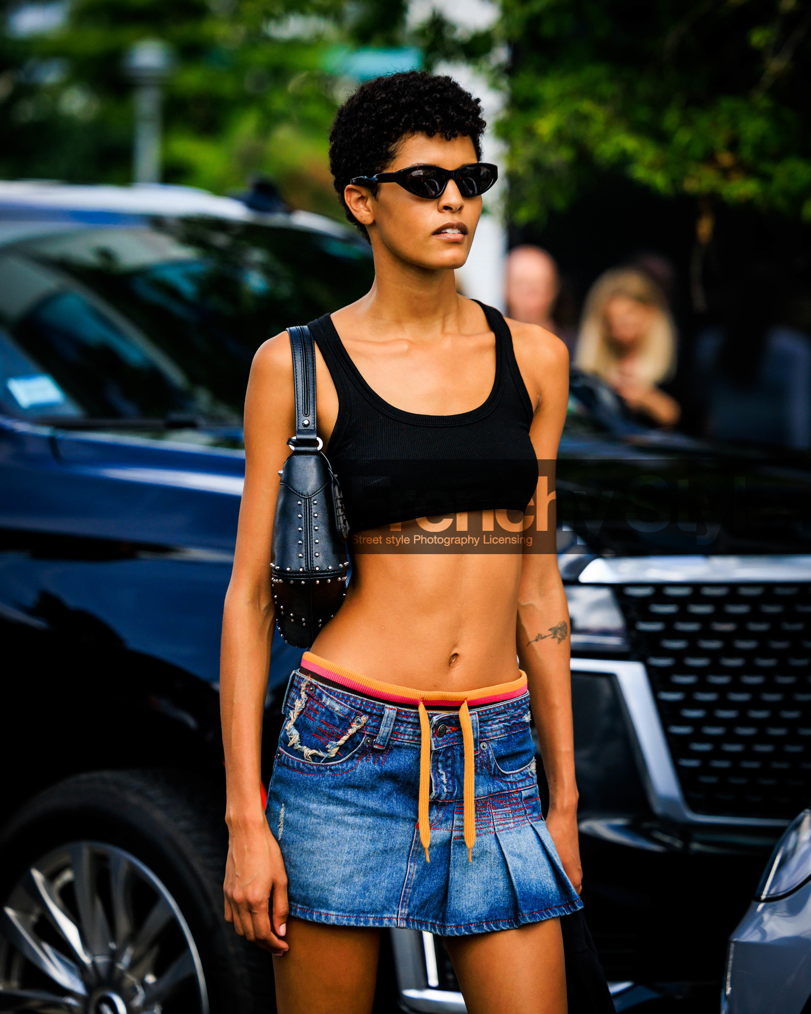 jonathan paciullo, FW, frenchystyle, fashion week, street style, vertical, detail, atmosphere details, NEW YORK, NYFW, SPRING SUMMER 2024, SS 24